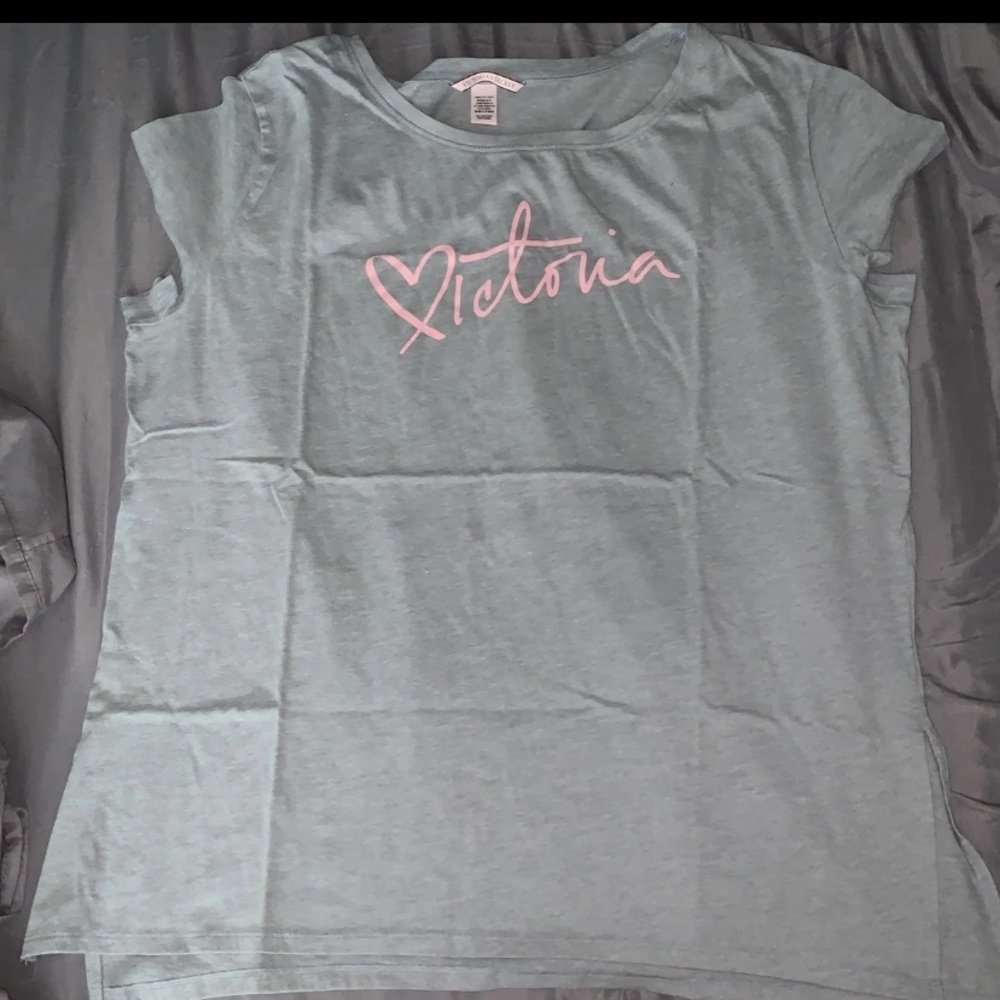 Shirt Bundle! - Picture 4 of 6